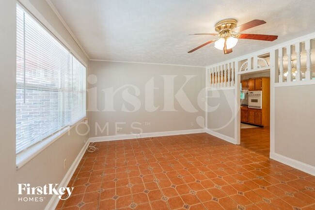 Building Photo - 441 Arlington Pl
