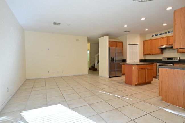 Building Photo - 2789 S Evergreen Cir