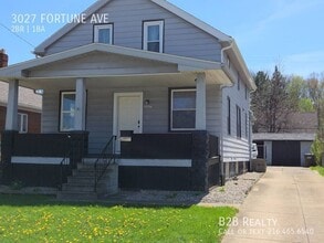 Building Photo - 3027 Fortune Ave