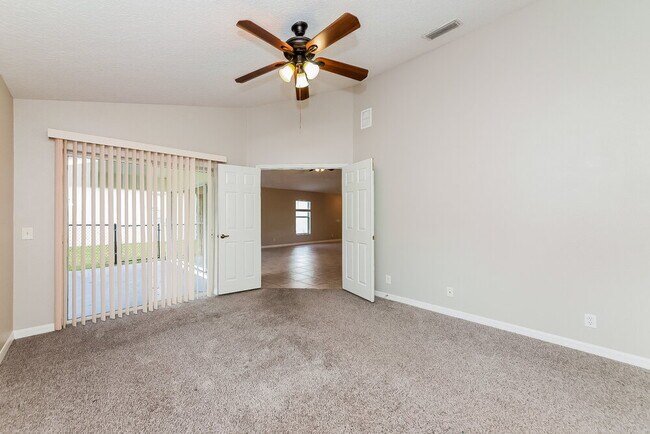 Building Photo - 3432 70th Glen E