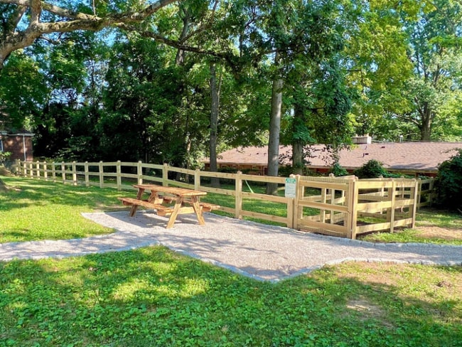 Building Photo - 4478 Butterfield Pl