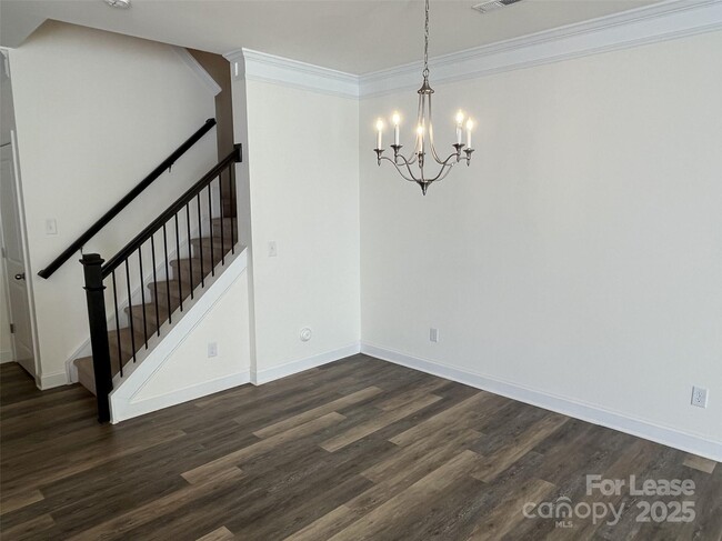 Building Photo - 6814 Harris Bay Rd