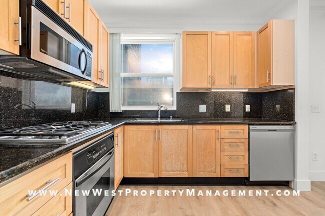 Building Photo - Light and Bright East Village 2 Bedroom at...