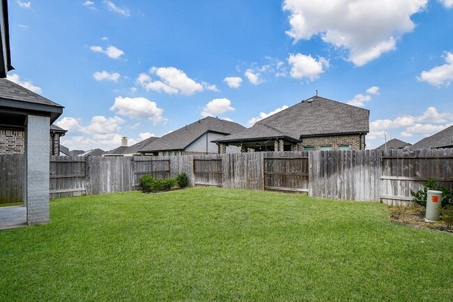 Building Photo - 943 Malibu Shr Ln
