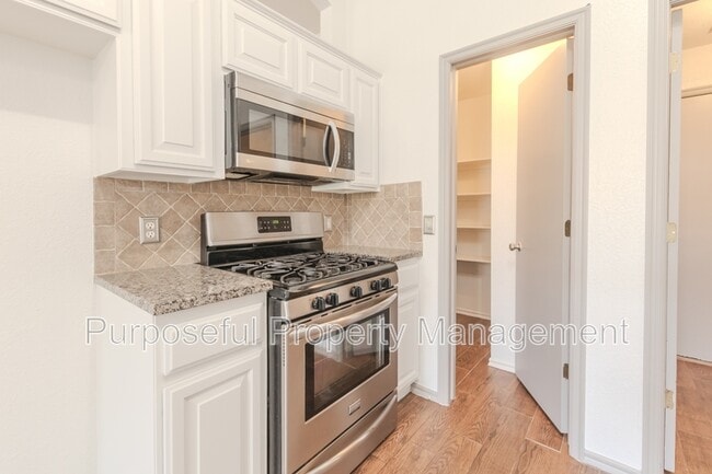 Building Photo - 16416 Oconee Creek Dr