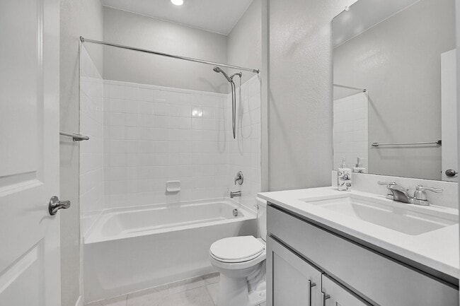 Building Photo - $3,190.95 - 5 Bed, 3 Bath Home in Thornton with Cozy Fireplace and Fenced-in Yard