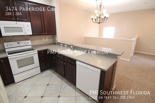 Building Photo - 3474 Parkridge Cir