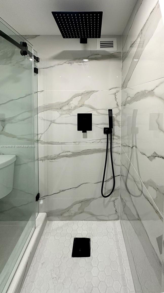 Building Photo - 2750 NE 183rd St