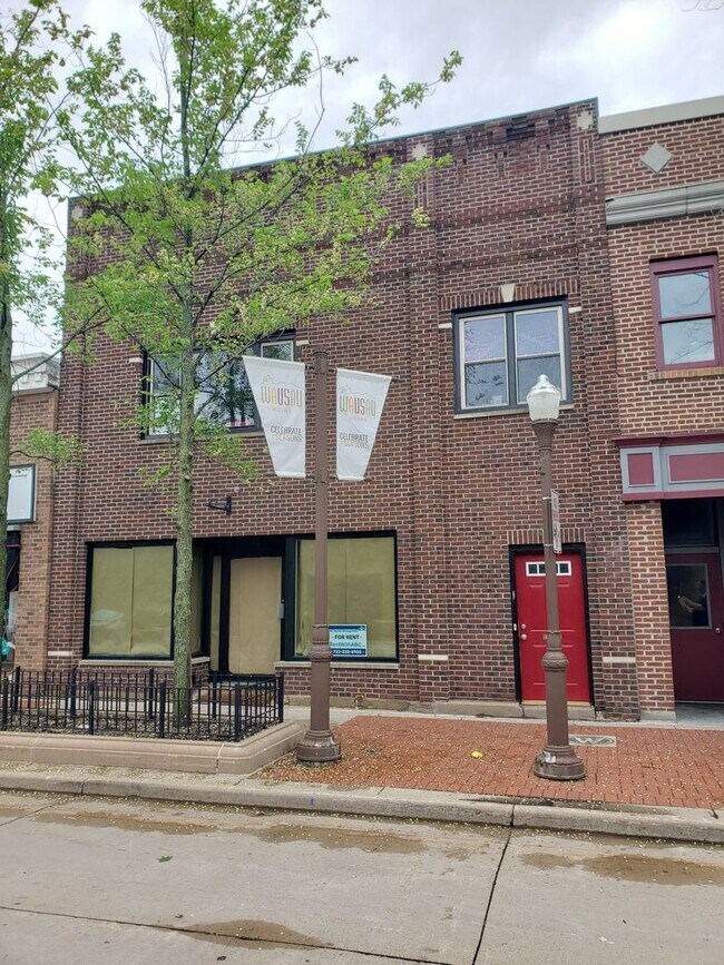 Building Photo - 316 Washington St