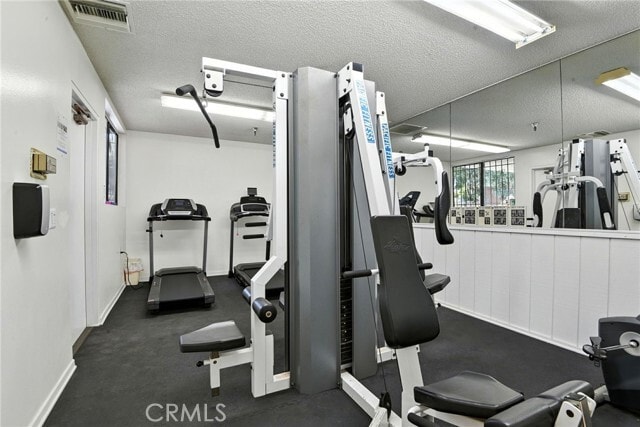 Building Photo - 8828 Pershing Dr