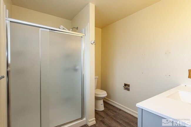 Building Photo - 3686 4th St