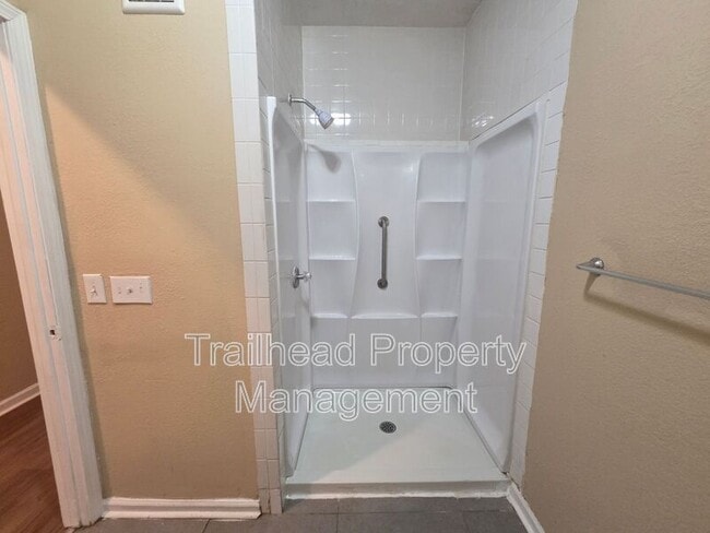 Building Photo - 7311 Blue Ridge Blvd