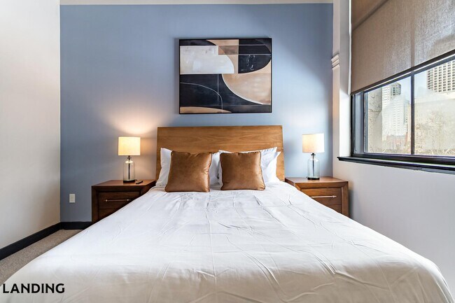 Building Photo - 55 Elm St