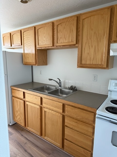 Building Photo - 2 Big River Rd