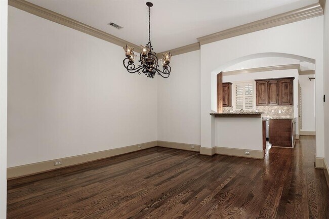 Building Photo - 28 Waterway Ct
