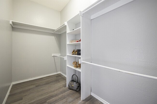 Building Photo - 4113 Esters Rd