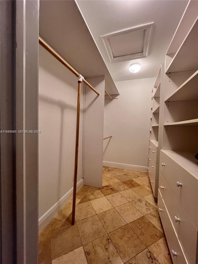 Building Photo - 7350 SW 96th St