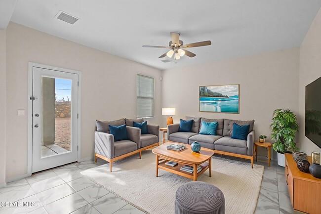 Building Photo - 11506 Summer Dr