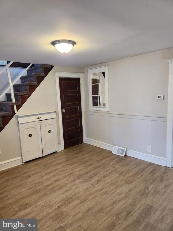 Building Photo - 73 E Branch Ave