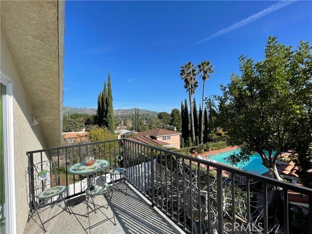 Building Photo - 19153 Clymer St