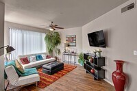 Building Photo - The Hawthorne