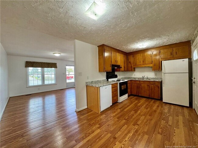 Building Photo - 703 Odell Rd
