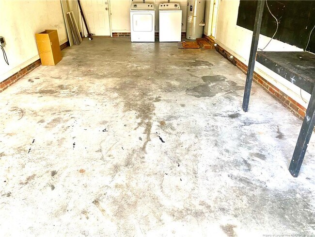 Building Photo - 115 Whitechapel Ln