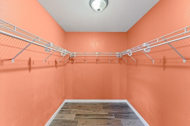 Building Photo - 21311 Golden Dove Dr