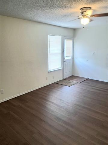 Building Photo - 8109 Foxfire Ln
