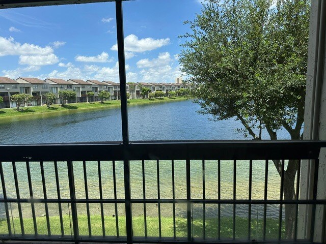 Building Photo - 10290 NW 9th Street Cir