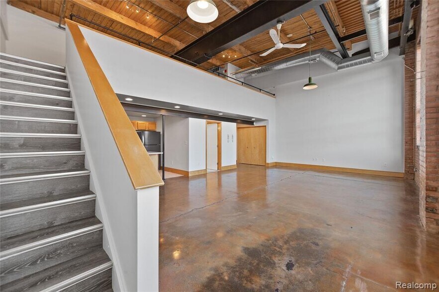 Building Photo - 3434 Russell St