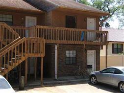 Building Photo - 2/1, Across from Doak, Walk to classes!