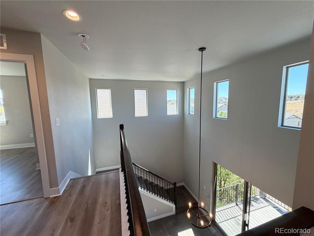 Building Photo - 22561 E Hinsdale Ave