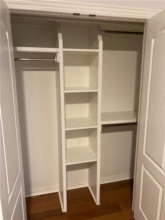 Building Photo - 420 E New Hope Rd