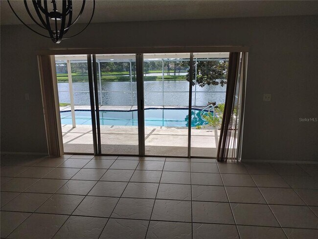 Building Photo - 525 Moreno Cir NE