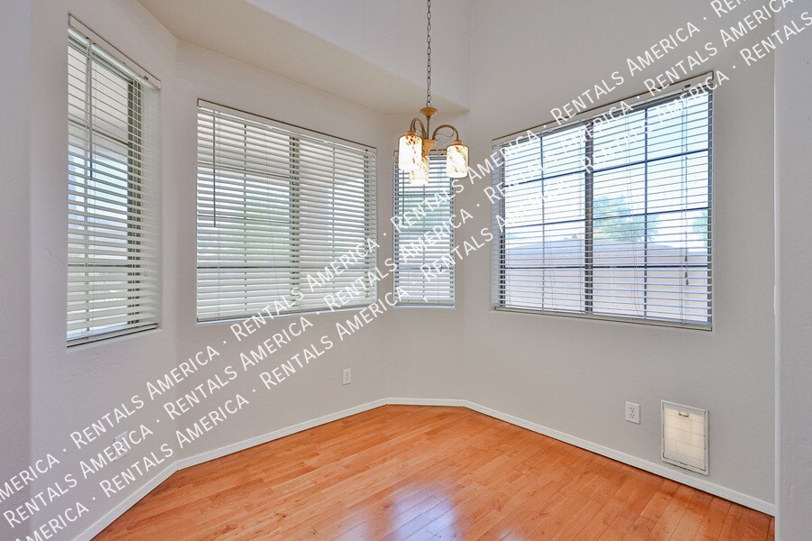 Building Photo - 9710 S 45th Ave