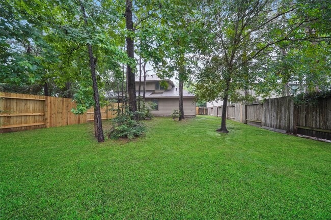 Building Photo - 6 Valewood Pl