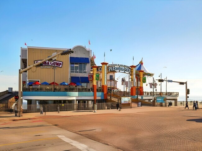 Building Photo - 3412 Ave S