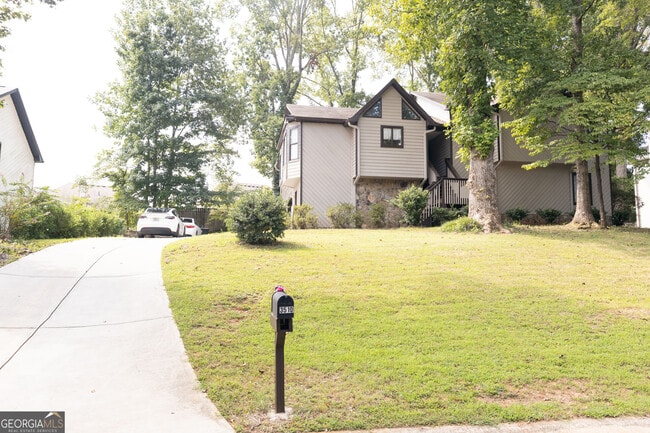 Building Photo - 3510 Yarmouth Hill