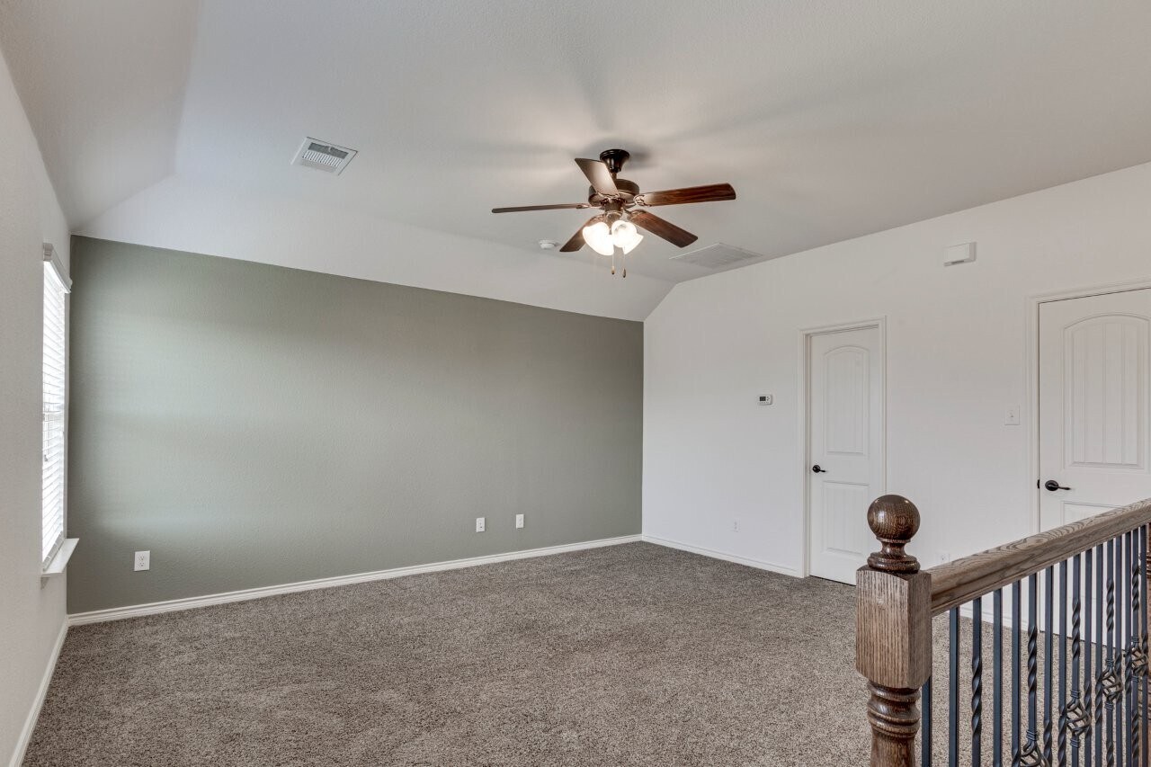 Building Photo - 3022 Maverick Dr