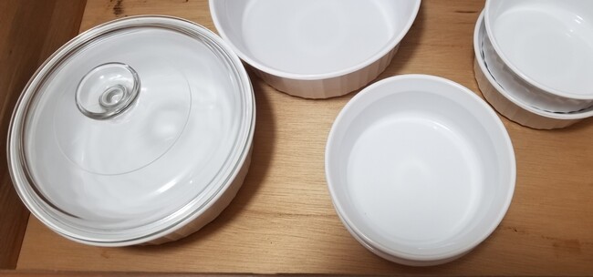 Corningware - 2506 Elmen St