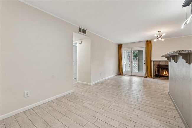 Building Photo - 434 McGill Pl NE