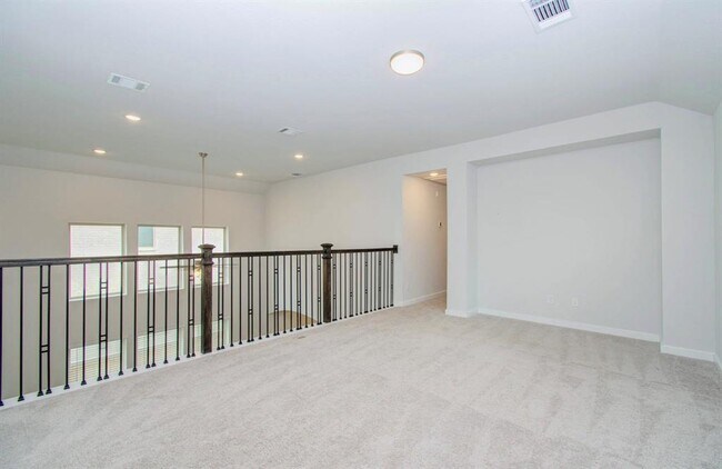 Building Photo - 14910 Mossycup Spur Wy