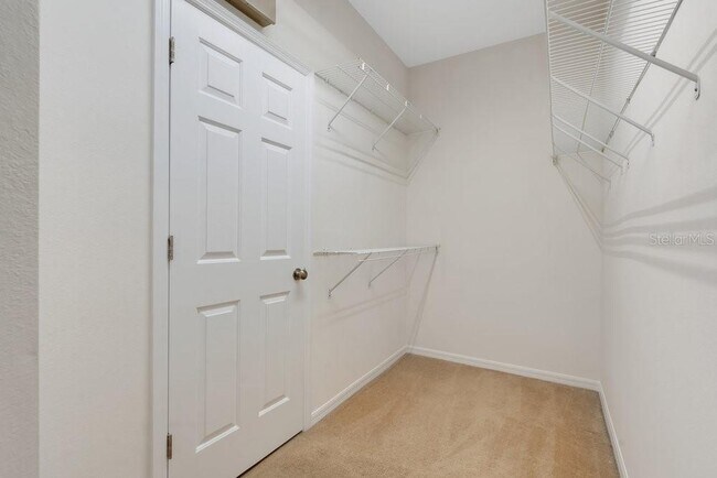 Building Photo - 1131 Indigo Dr