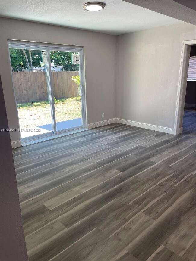 Building Photo - 812 Pennsylvania Ave