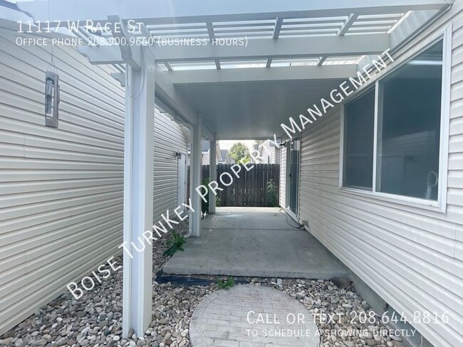Building Photo - 11117 W Race Ct