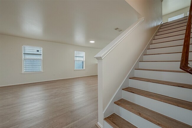 Building Photo - 20807 Baronsledge Ln