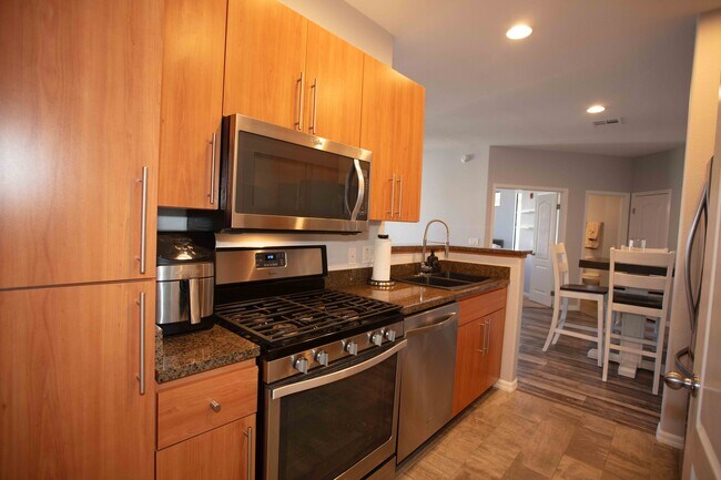 Building Photo - 6900 E Princess Dr