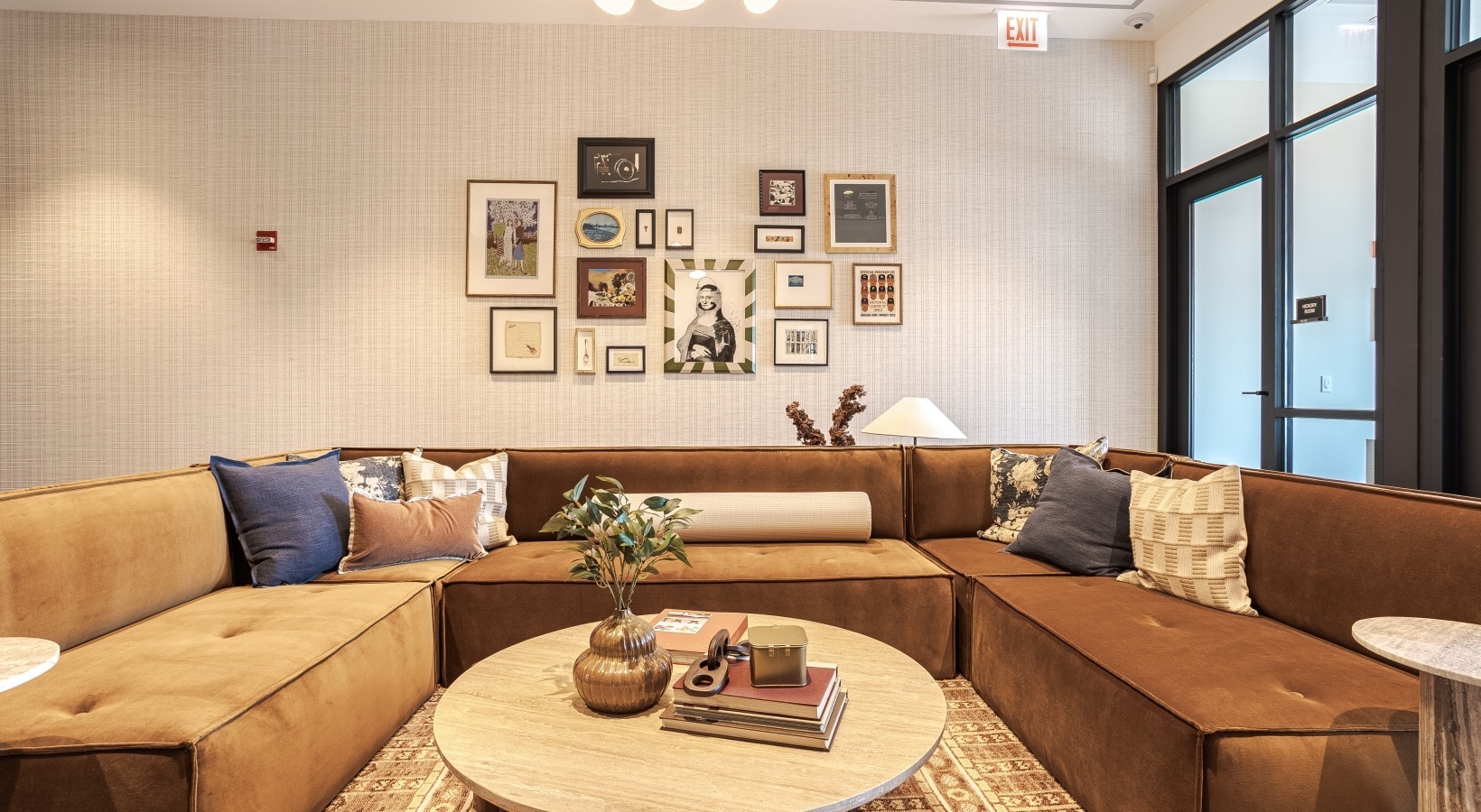 Building Photo - 327 N Aberdeen St