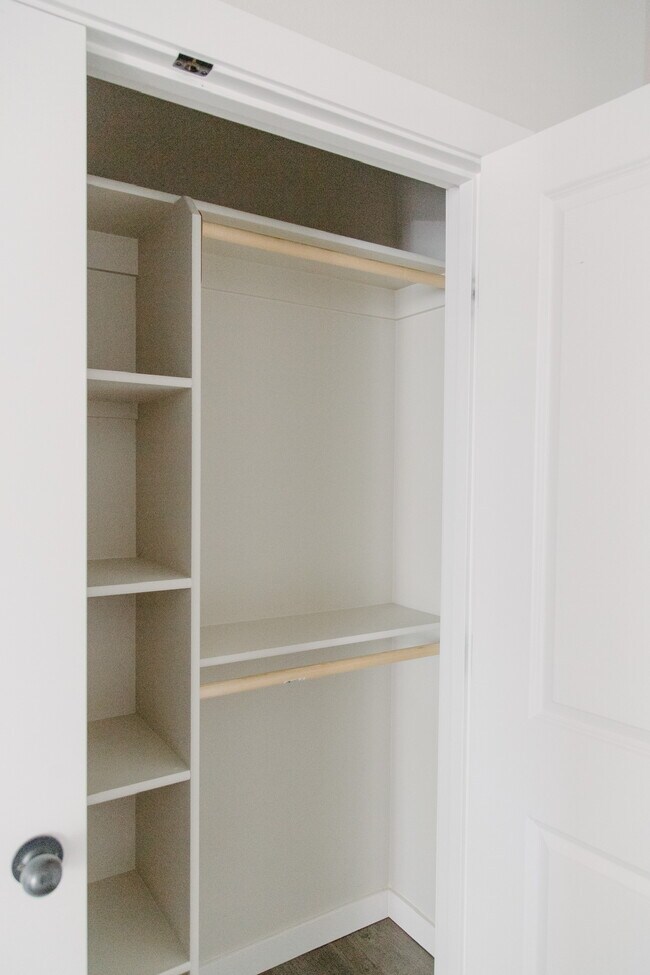 Building Photo - Sunlight Estates